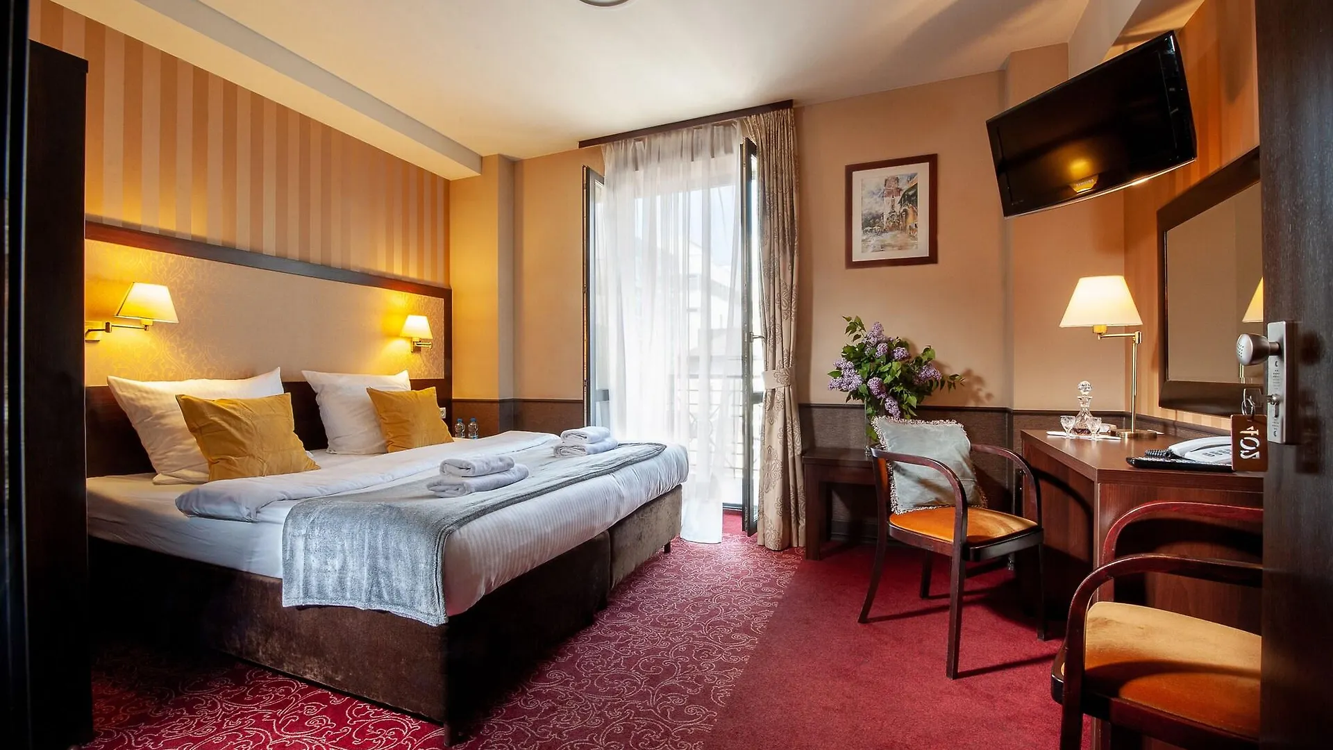 Hotel Wielopole Krasków 3*,